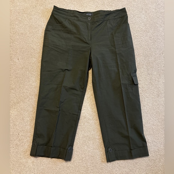 Chico's Pants - Chico's Olive Green Cargo Pants